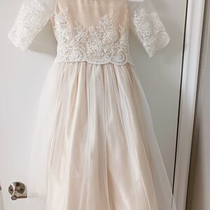 Charming Lace Kids Formal Dress in Cream